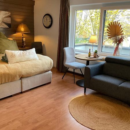 Comfortabele Familie Suite Met 2 Slk, Speelzolder, Balkon, Airco Den Ham Exterior photo
