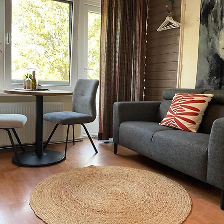 Comfortabele Familie Suite Met 2 Slk, Speelzolder, Balkon, Airco Den Ham Exterior photo